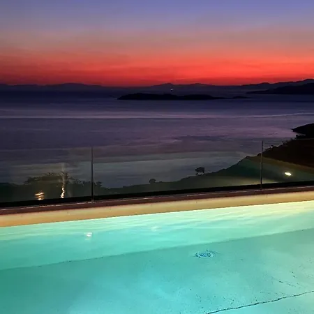 Captains Villas&suites Villa