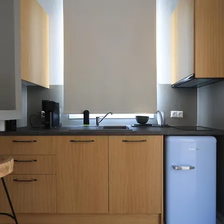 Captains & * Aprovaton