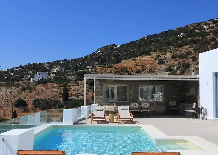 Вилла Captains & *